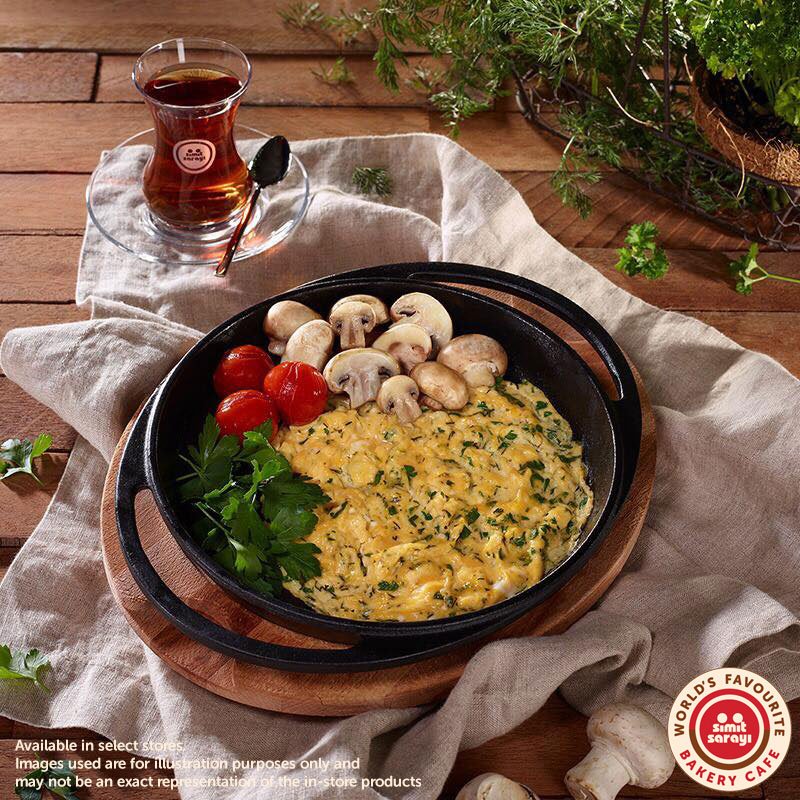 SimitSarayi_UK's tweet photo. Happy Sunday! 

#breakfast #haveagoodday
#scrambledeggs #HotBreakfastMonth [hot breakfasts available at select UK stores] https://t.co/OLKlhgH5zJ