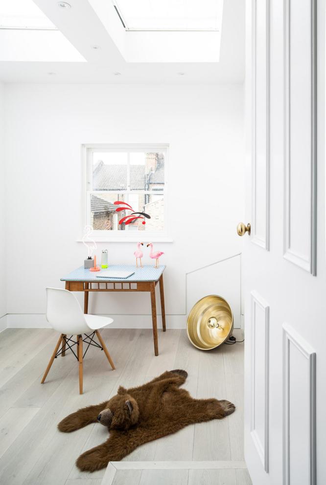 Highbury House designed <a href="/peterogermorris/">PeterMorrisArchitect</a> Architects | The client wanted to increase the size of the maisonette for her retirement, so the architect re-planned the existing spaces &amp; added an outrigger extension, to give her and extra bedroom and bathroom. architectsrepublic.com/peter-morris-a…