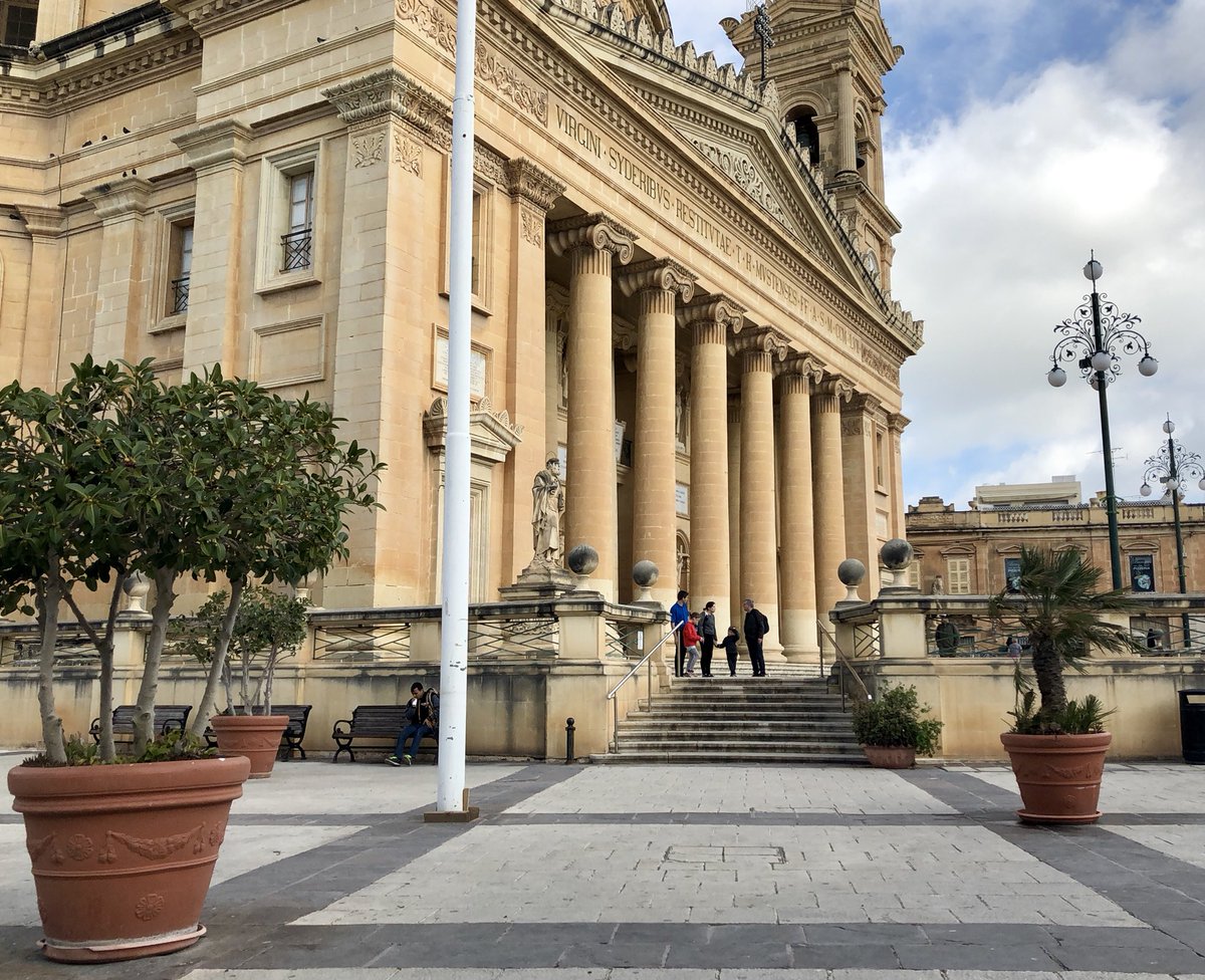 Califonia's tweet photo. Loved Malta X  but now full of cold ☹️ https://t.co/mM3IwsBpUT