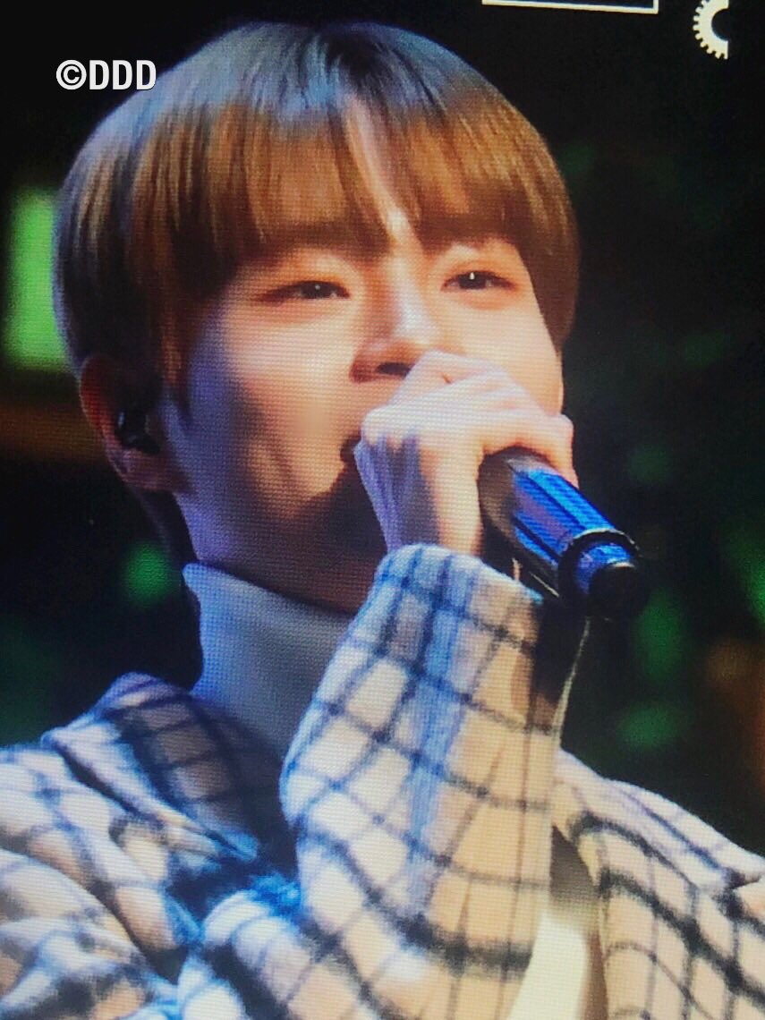 DDD_DAEHWI's tweet photo. 190224 #대휘 오랜만에 봐도 예뻐죽겠오 뽀둥이 미소🥰 https://t.co/CZTFEUh0de