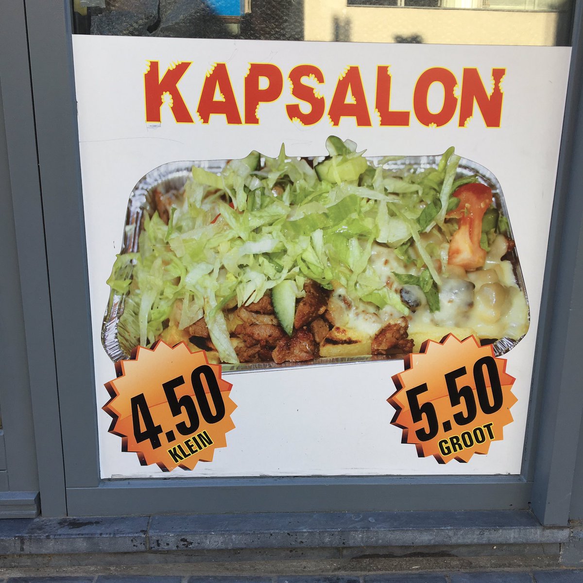 #inburgering #Nederlands met vallen opstaan; nieuwe kapperszaak of is het #Restaurant in #Kortrijk