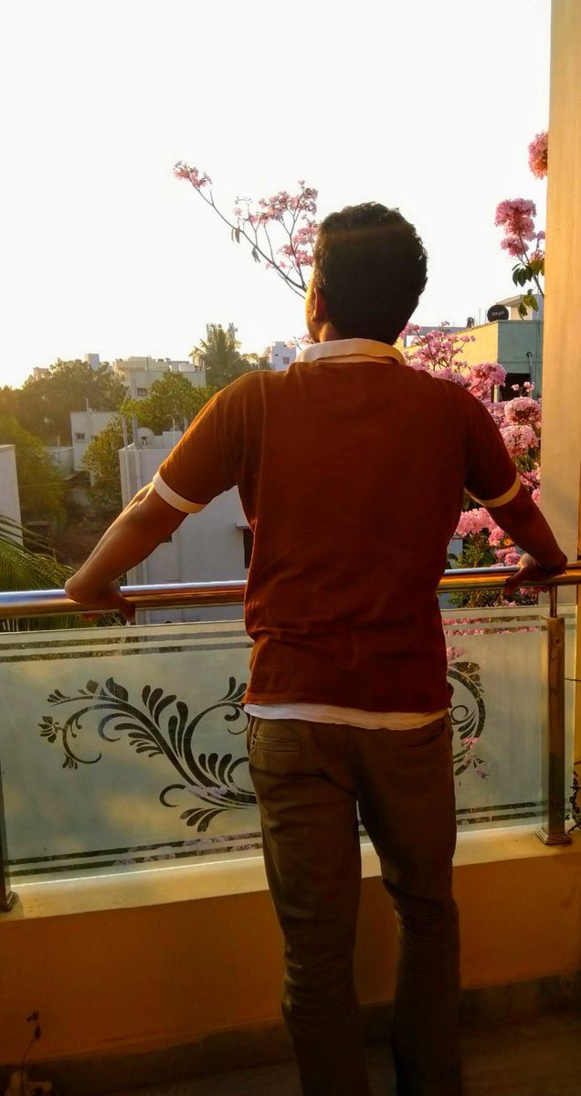 MaheshR75802897's tweet image. #ThinkingLife #Beutifullsunset🎍☀️