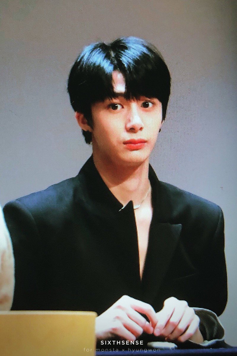 시익스세엔스💕 tweet media