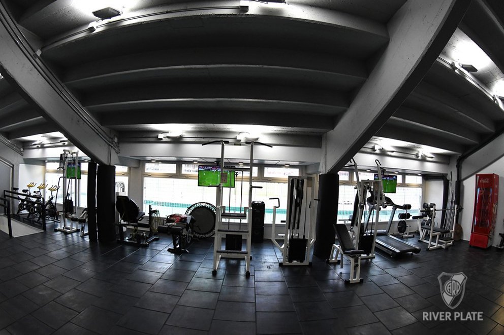 jacuzziar's tweet image. Spa Jacuzzi® en el nuevo Vestuario de River Plate.
El plantel de River volverá a cambiarse este domingo en su lugar habitual, tras las remodelaciones que pidió Gallardo.