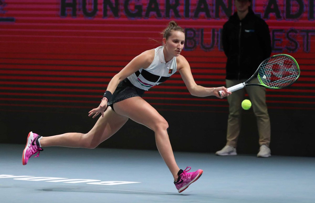 MARKETA VONDROUSOVA - Página 3 D0KsfbKX0AIPTyD