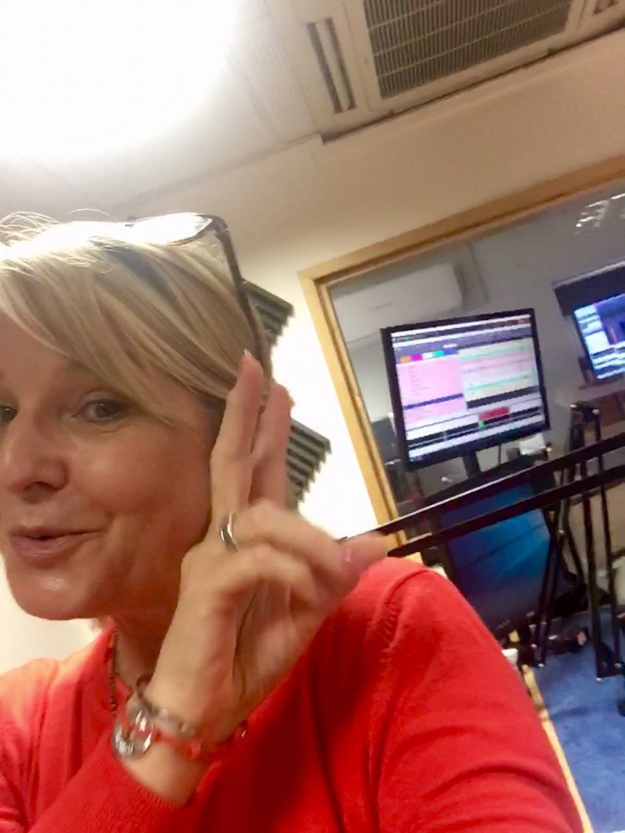 RosalynPalmer's tweet photo. Dancing in the studio @gatnewark @radionewarkuk to Adamski Killer 1990 #menory! https://t.co/RP6rvj5aN7