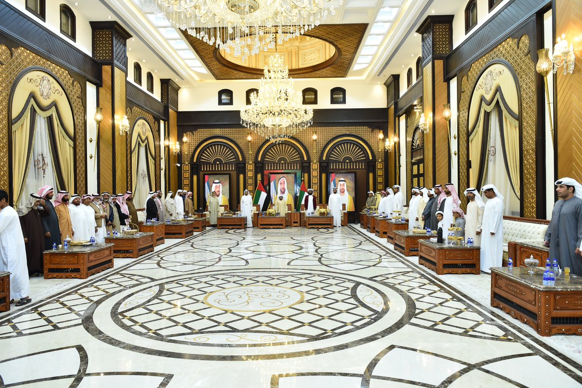 adafsa_gov's tweet photo. نظمنا في مجلس خالد بن طناف المنهالي، بمدينة بني ياس محاضرة بعنوان (تدوير القطيع وتنمية الثروة الحيوانية) بالتنسيق مع مكتب شؤون المجالس بديوان ولي عهد أبوظبي قدمها المهندس محمد عمر بارشيد من قطاع الثروة الحيوانية #أبوظبي
#adfca https://t.co/a777137Nlm