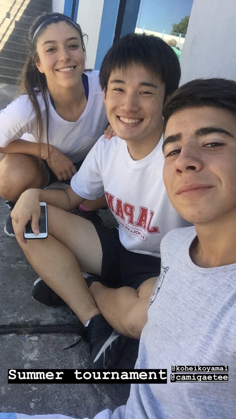 小山 滉平 今回のアルゼンチン遠征も残り1週間となりました 沢山の友達が出来た所での帰国は寂しいですが 最終日まで練習では貪欲に学びオフは楽しんでいきたいと思います 小山滉平 ローラースピードスケート アルゼンチン マルデルプラタ T