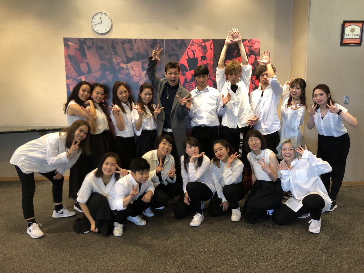 takuyasennin's tweet photo. 梅田アッシュタクヤナンバー終了!!!
大成功!!!
みんな感動してくれて良かった^_^
来週から寂しくなるけどまた集まろう^_^
#studioash https://t.co/Gd4LIf8OL1