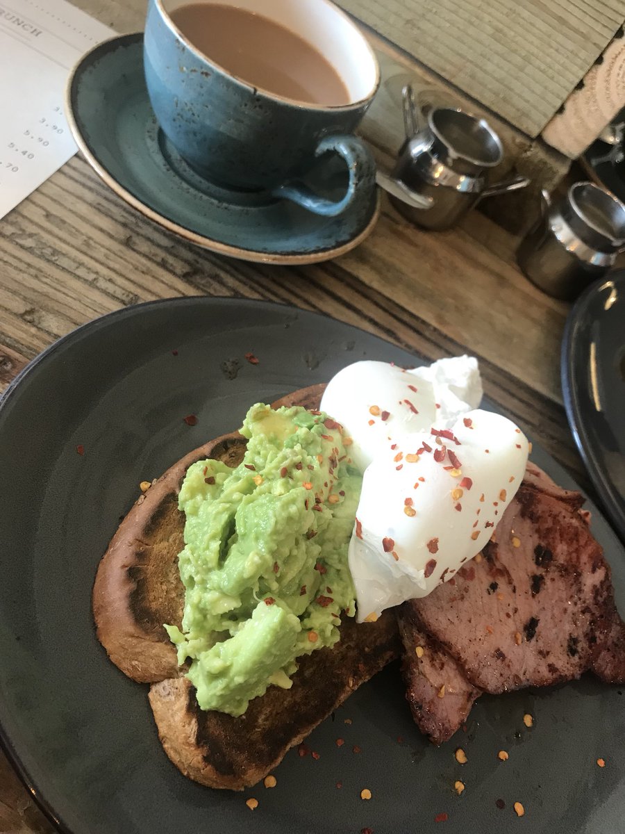 LOTTIE JADE tweet media