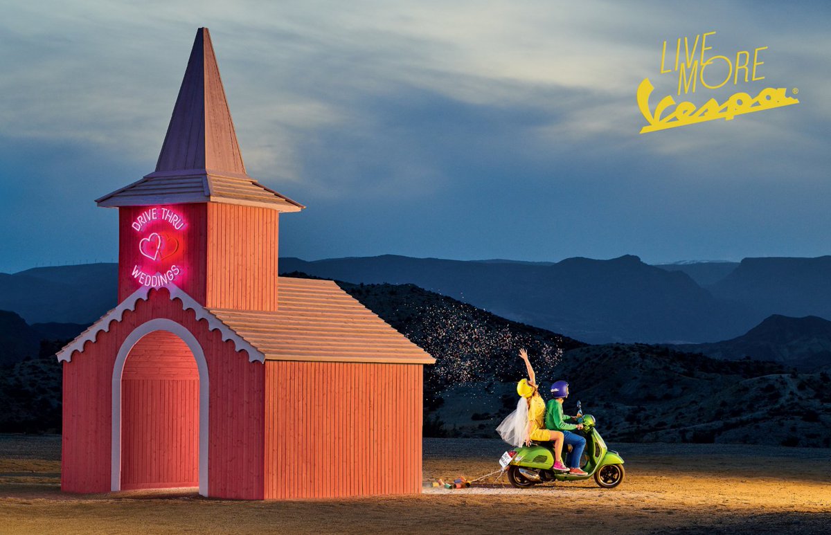 progressled's tweet image. @progressled #ledneon looking good on a recent photo shoot in #Spain for @Vespa_Official. Photography by Will Sanders 

More info at bit.ly/2Srt5nq