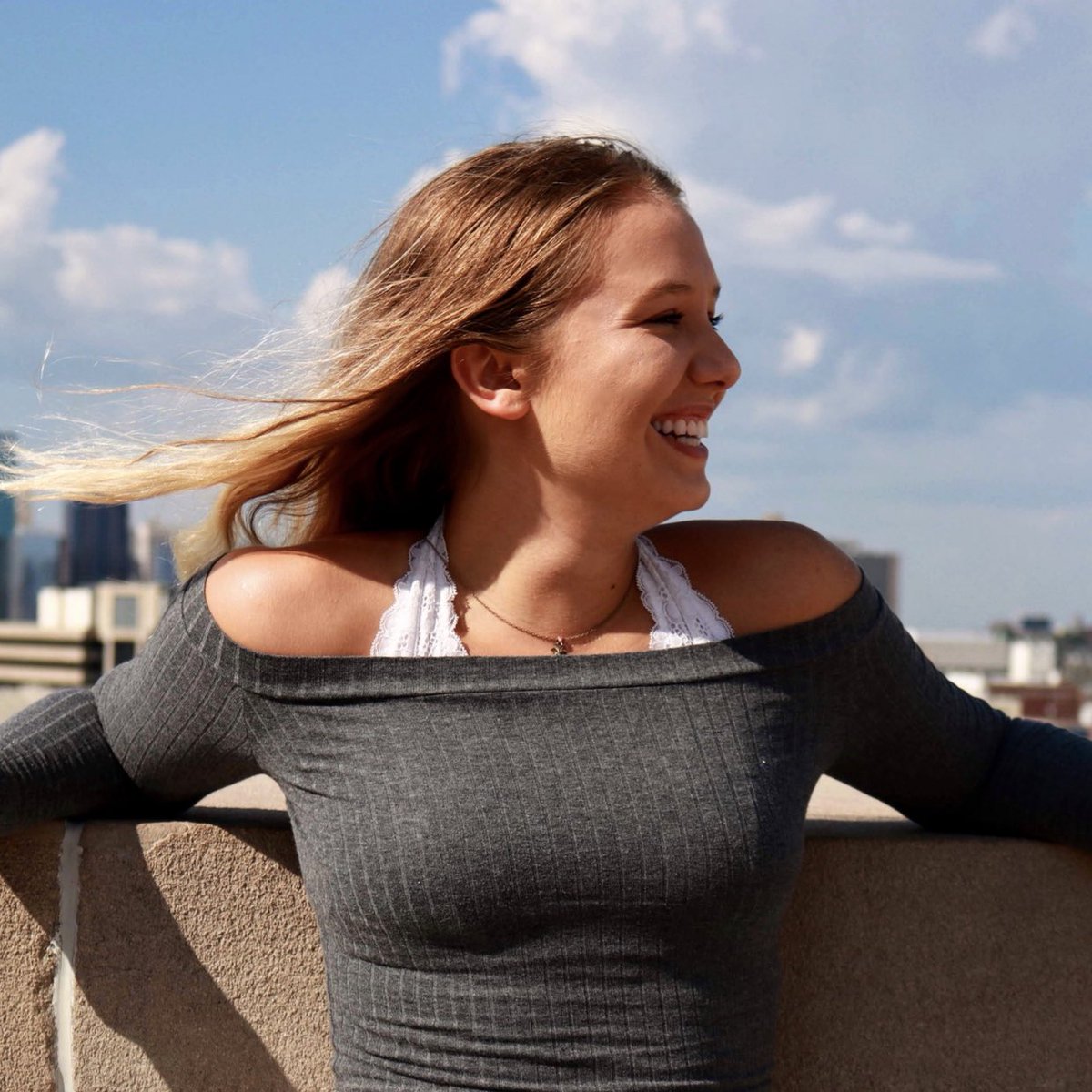 BishopMiege_CHR's tweet photo. #SeniorSunday
⁣
Name: Erin 🌹⁣

Outside of Cheer: ⁣
• A. Coach - KSD Cheer Team⁣⁣
• Herd Captain⁣
• Spirit Club
• Tutor

Favorite Memory: Driving Morgan to Cheer Camp

Future Plans: Attending the University of Central Missouri and majoring in Biomedical Engineering❤️ https://t.co/z4DO0hUzEG
