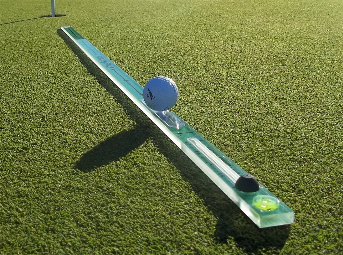 TPKGolf_1's tweet photo. Austin Ernst used the Putting Stick to a great top 10 finish!! @LPGA https://t.co/tLuAdkge5l