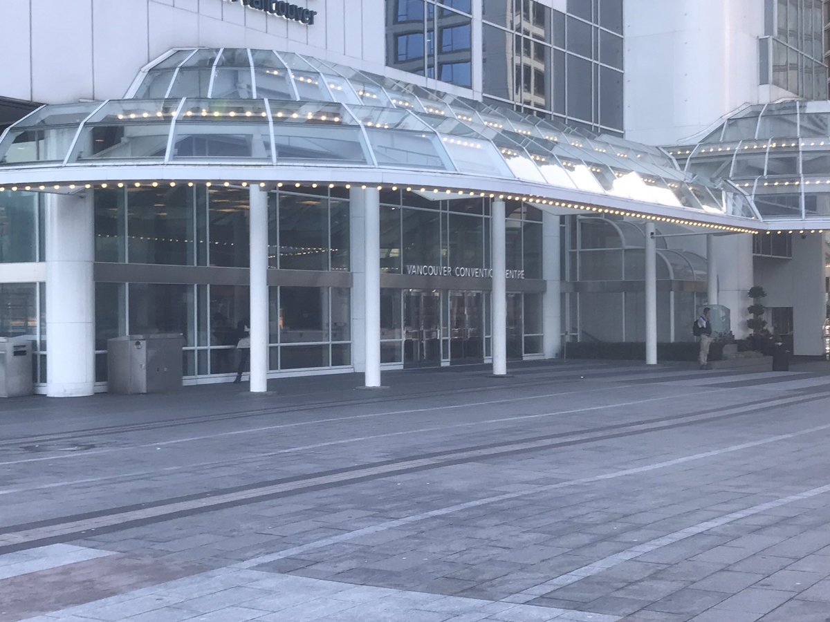 DrPaulCroarkin's tweet photo. #BrainStimConf #clinicalTMS #Elsevier What a great week and location for a brain stimulation conference. https://t.co/3UkiQ6IqqO
