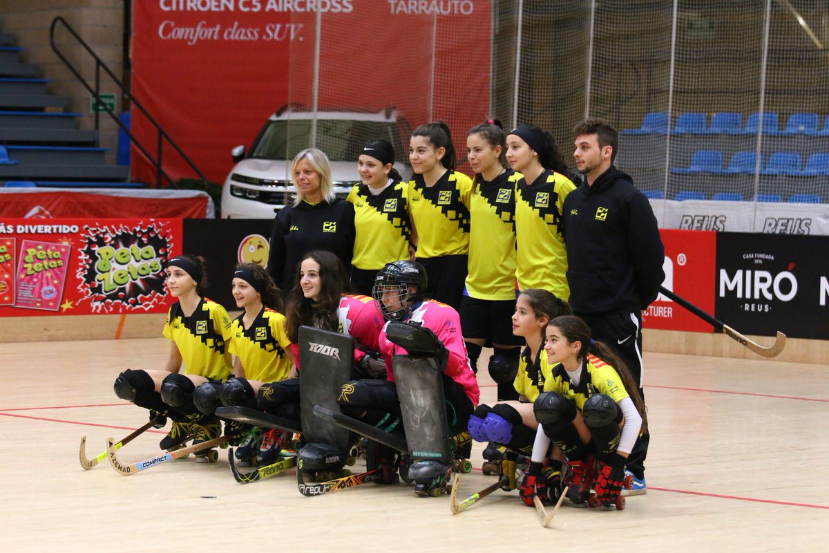FedPatinaje's tweet photo. #MiniCopaOKF #MiniCopaOKM | El @CHMataro y el @FCBhoquei, campeones de la MiniCopa Femenina y la MiniCopa Masculina 🏆🏑
➡️ https://t.co/v4Gx1obqXU
(📸 @by_vel) https://t.co/ih238agGNU