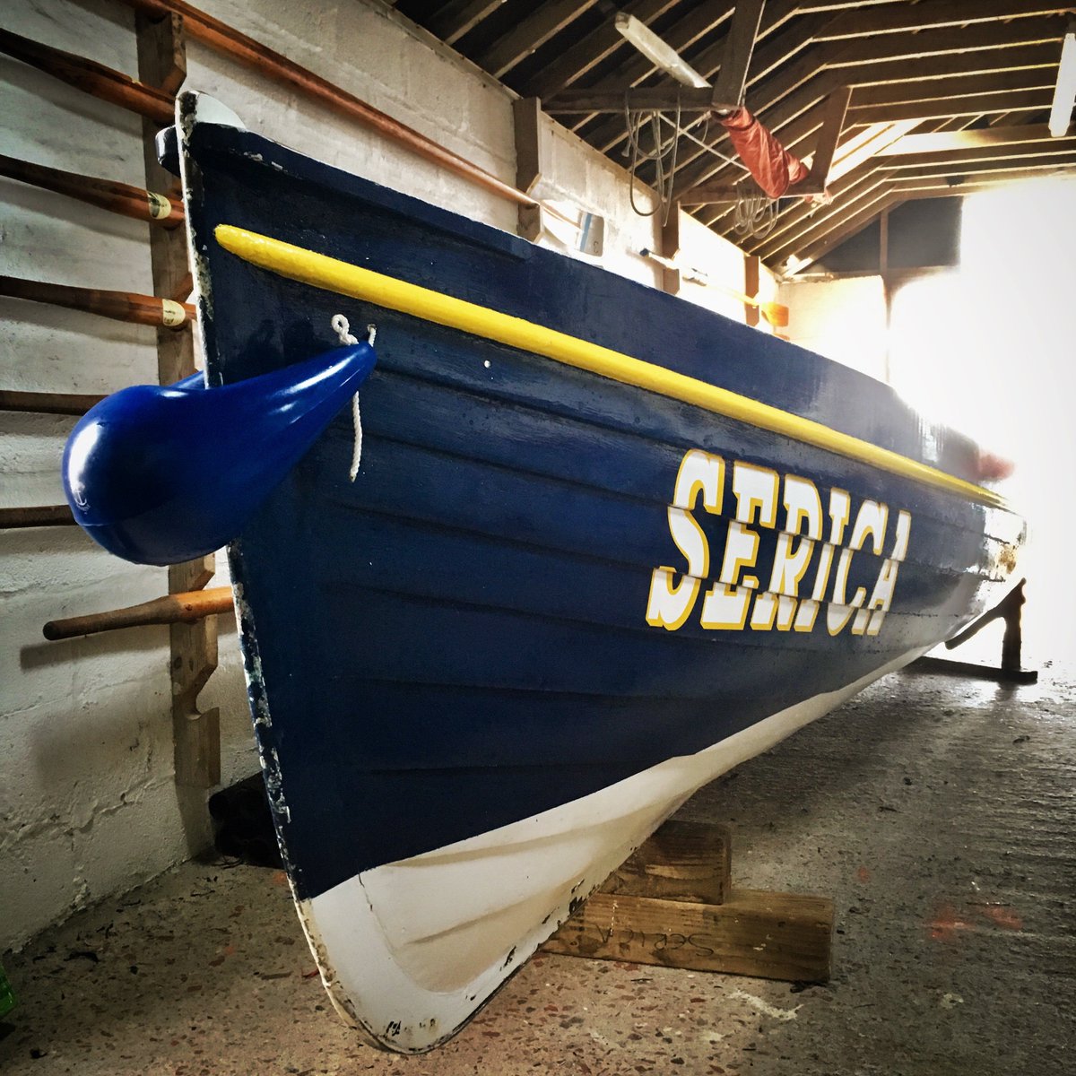 shootingscilly's tweet photo. [PIC] Gig boat SERICA resting in the St Mary’s club shed
#scilly #islesofscilly #gigrowing https://t.co/AQgqWMs9qe