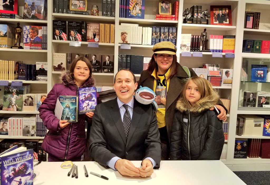 RaymondArroyo tweet picture