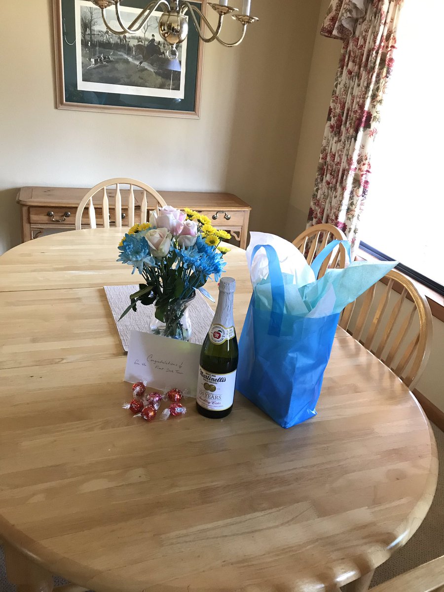 Leaving our Honeymoon guests a “Welcome Home” surprise for when they arrive today!💕
#DiamondResorts
#SapphireValleyNC
#LoveOurGuests #HappyHoneymoon