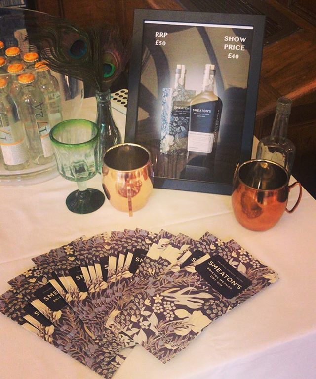 SmeatonsGin's tweet photo. Great day @thegreatbritishginfestival in Winchester yesterday. Thanks to everyone who came and tasted Smeaton’s. We’ll be in Portsmouth on 9th March for the next leg.. .
.
.
.
.
.
.
.

#premium #gin #ginlovers #gintime #ginoclock #juniper #orange #ginsta… https://t.co/9zhtklgjgg https://t.co/vr5aNscrD4