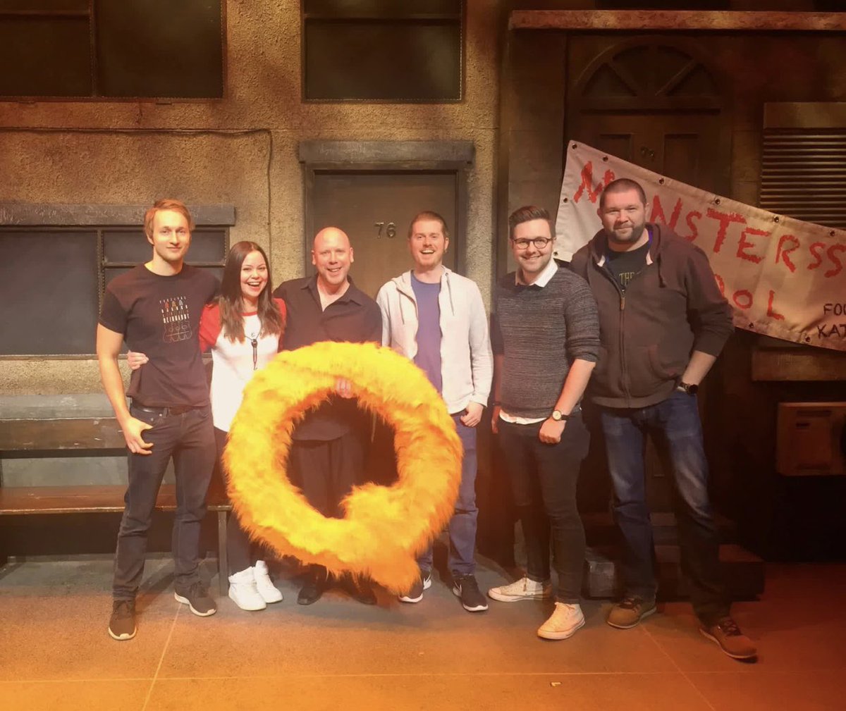 MusicDimension2's tweet photo. The fantastic @AQuktour band. Thanks for the photo #keepmusiclive #musicdimension @sell_a_door https://t.co/AVffBIq5nX