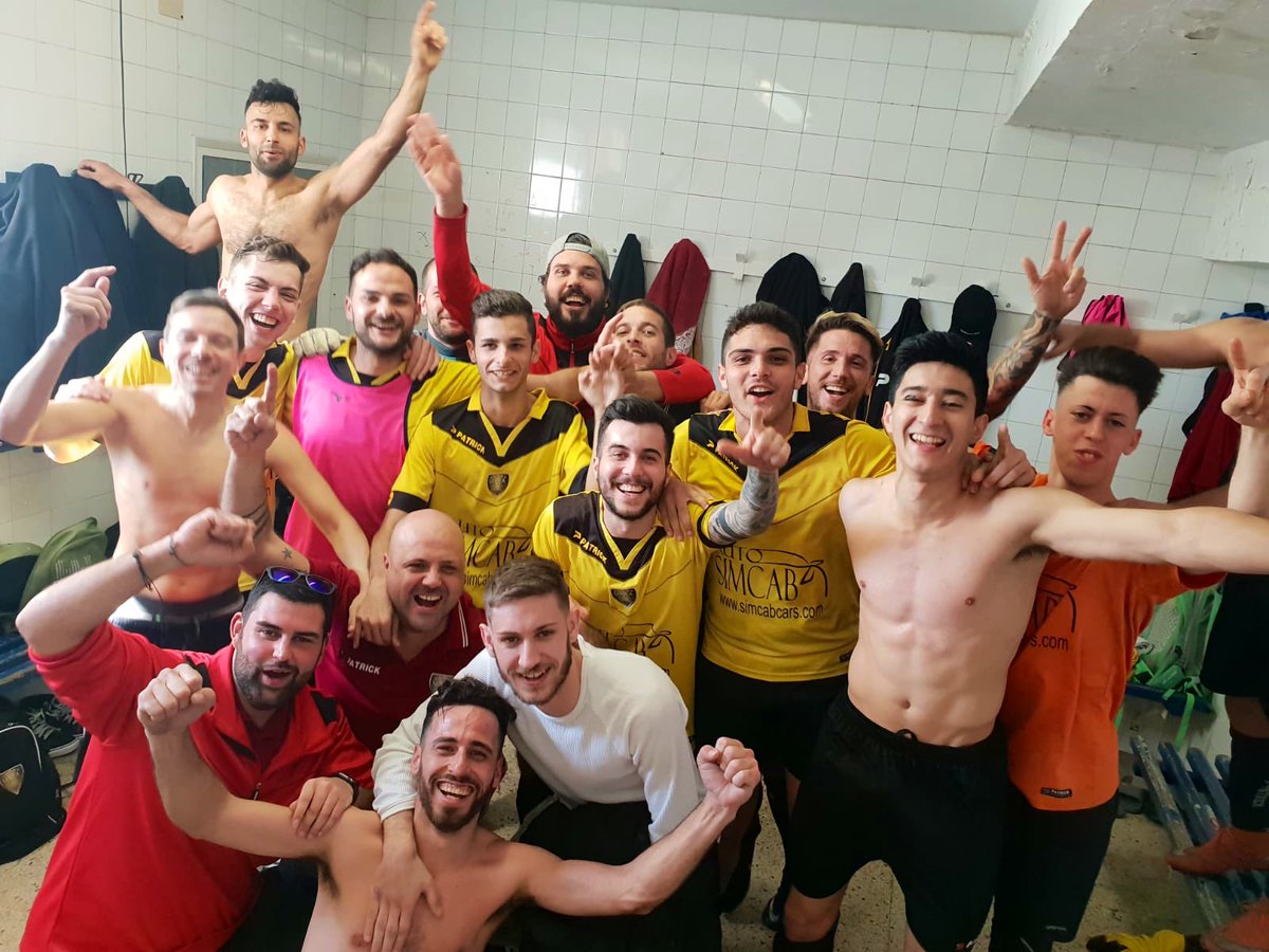 ¡VAMOS!

Victoria del primer equipo en un campo complicadisimo. Hemos sabido sufrir, hemos sabido luchar y por fin ha llegado el premio que nos mereciamos.

<a href="/cepremiademar/">Club Esportiu Premià</a> 0-2 <a href="/YoungTalentOfi/">YoungTalentOficial</a> 

#SÍSEPUEDE #elamarilloestademoda 🐣💪⚽️