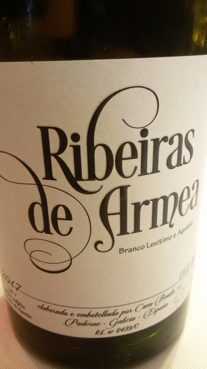 Sorprendente este vino de Betanzos/Paderne. #Brancolexítimo #Agudelo #CasaBeade @ConexiónMandeo @Ribeirasdearmea
