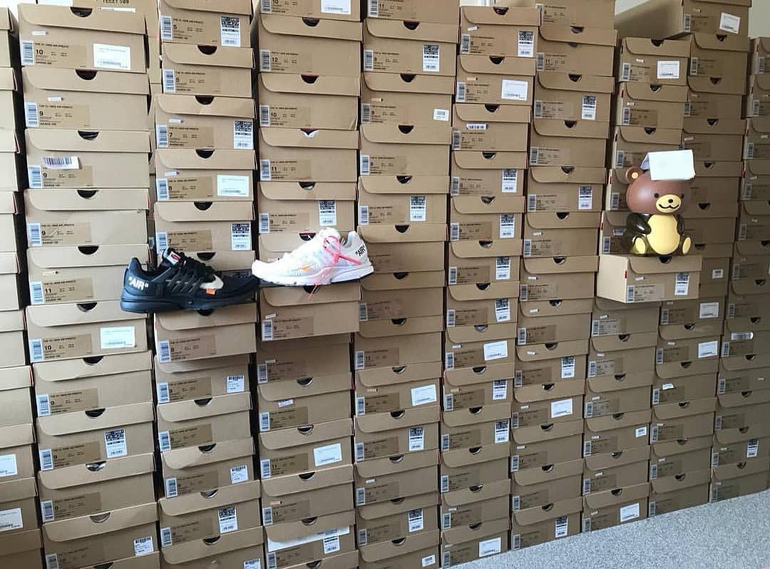 EarlyCop's tweet photo. Restock today ! Comment your size 👇.
-
Follow @earlycop.
-
#hypebeast #hypebae #hype #hypelife #hypebeaststyle #highsnobiety #streetstyle #instafashion #yeezy #fashionista #fashion #nike #jordan #solecollector #offwhite #kicksoftheday #igsneakercommunity #sneakers https://t.co/hPsClVP1su