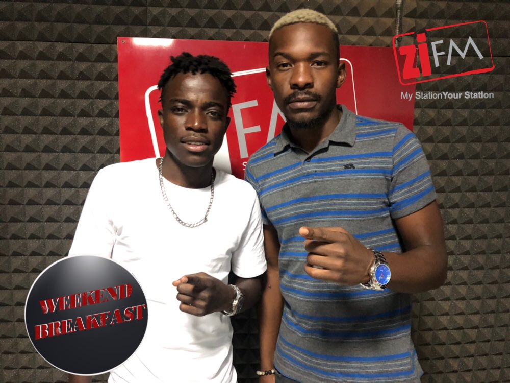 ZiFMStereo's tweet photo. The Weekend Breakfast Show was 🔥🔥🔥!

Big shout out to @ABXNutty and @lordpiper for joining @SimbaMudereri on the show! @djsmith263 #ZiVolution https://t.co/pImLCicSC8