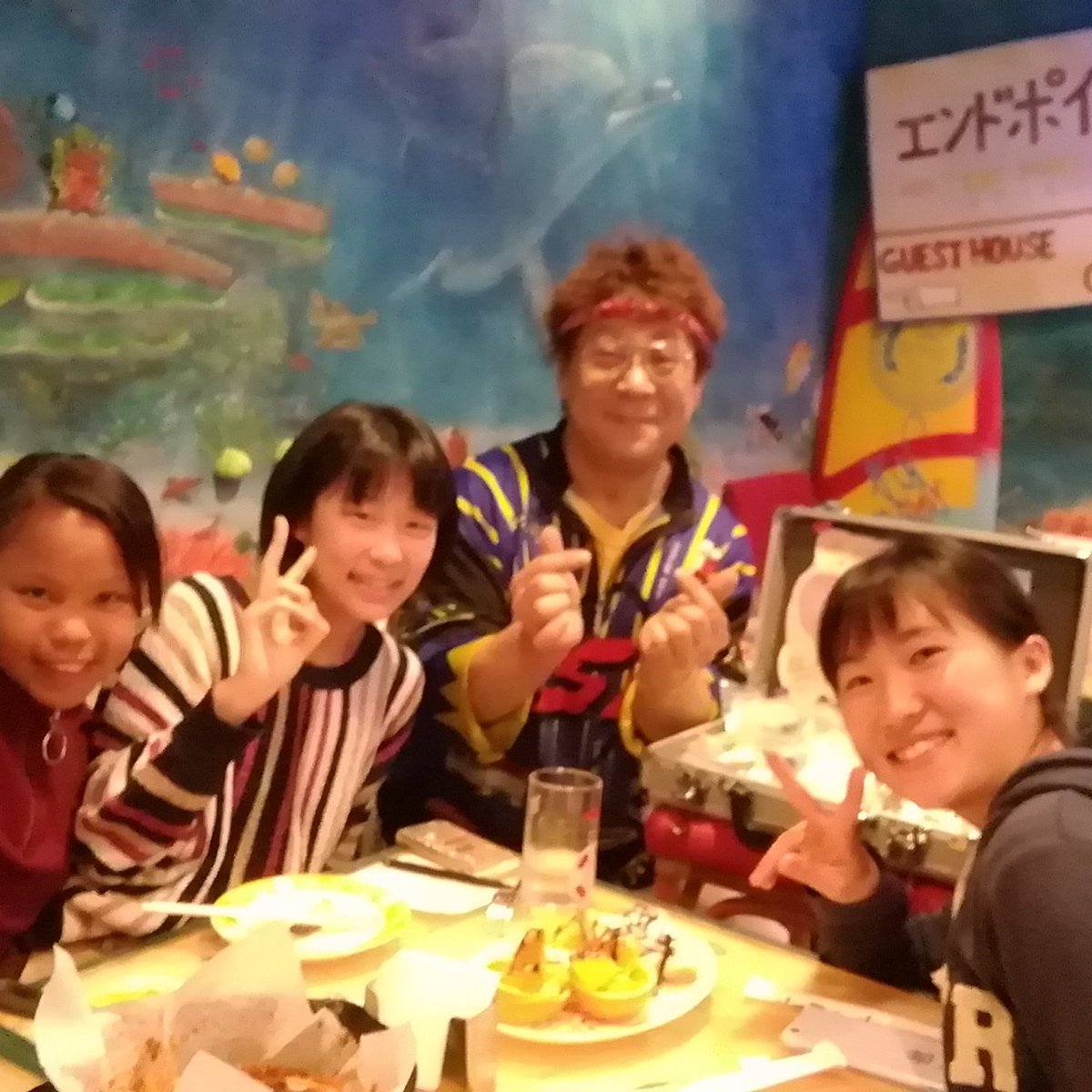 ブルーラグーンレストラン Pa Twitter ブルーラグーンレストランは全力で応援します お店に遊びに来てくれました 名城の女子駅伝部のエンジェル達 名城大学駅伝部 富士山女子駅伝 女子大学駅伝 全日本大学駅伝 杜の都駅伝 ブルーラグーンレストラン Pa Twitter ブルーラグーンレストランは全力で応援します お店に遊びに来てくれました 名城の女子駅伝部のエンジェル達 名城大学駅伝部 富士山女子駅伝 女子大学駅伝 全日本大学駅伝 杜の都駅伝