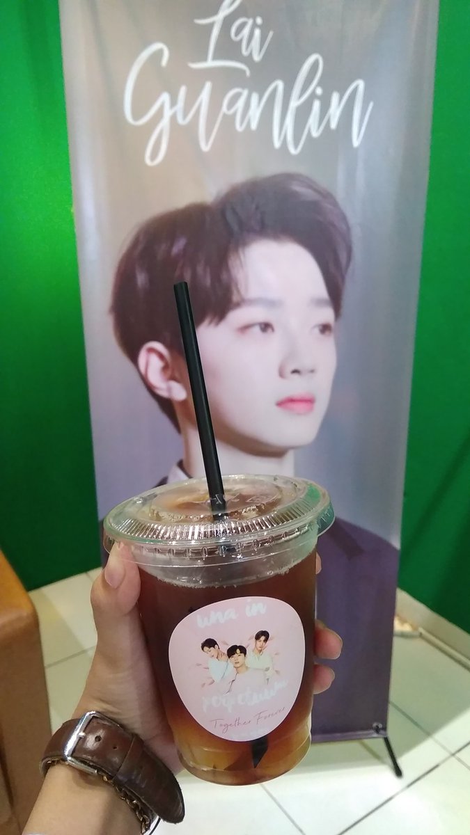 windxsoul's tweet photo. thanks for more freebies and see u at next project! I'll waiting for it! @_unainperpetuum 

Ps : guanlinnya ganteng bengaaatt >< https://t.co/fgeKTHcQSa