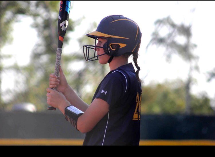TeamNorthrup2's tweet photo. Today is the day, what an exciting day it is to be 19!!🎉🎁🎈🎂💕Enjoy the day  and all that it brings!! #countdowncomplete @dani_north24 https://t.co/klgFCKBPOD