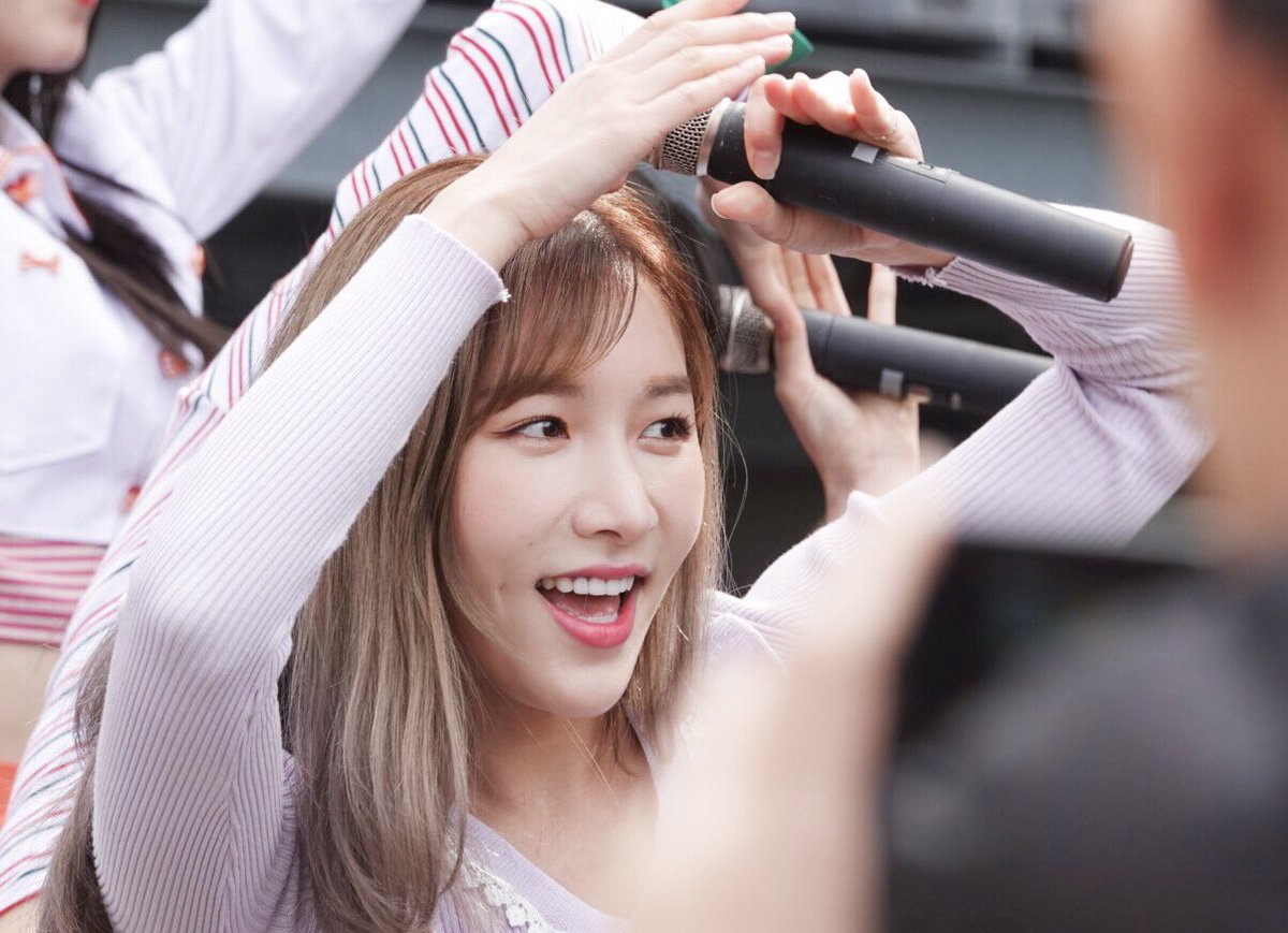 07_iceman's tweet photo. LABOUM予約イベント写真③
2019.02.24 キラリナ京王吉祥寺フォトタイムより
#LABOUM #라떼  #라붐 #らぶむ
#소연 #ソヨン #SOYEON https://t.co/HgktpmUeAI