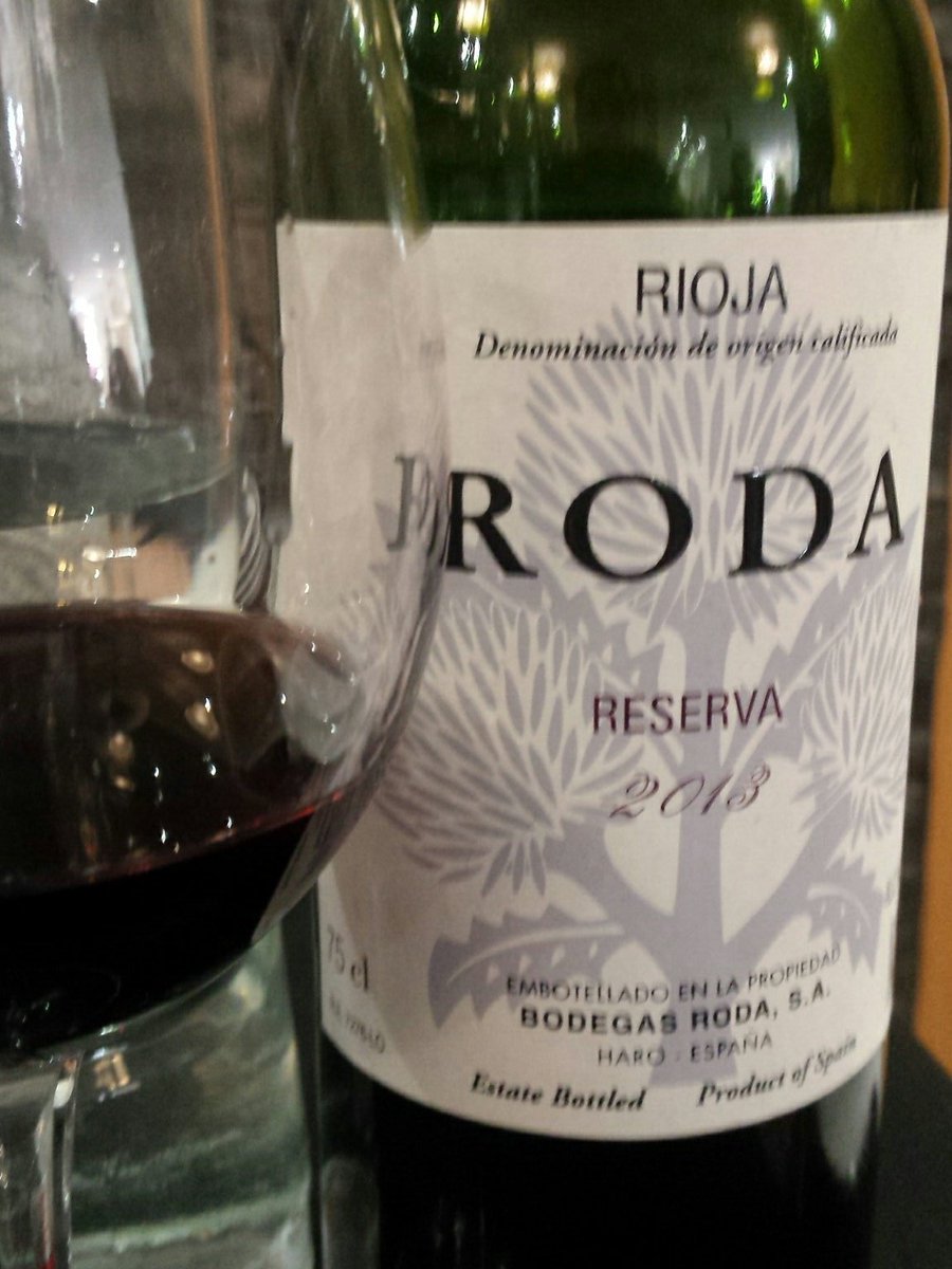 Haro ! Bodega Haro.Rojo rubie intenso.bayas rojas.musgo.estructurado.taninos suavizados.largo postgusto. N:90 P: +-30€