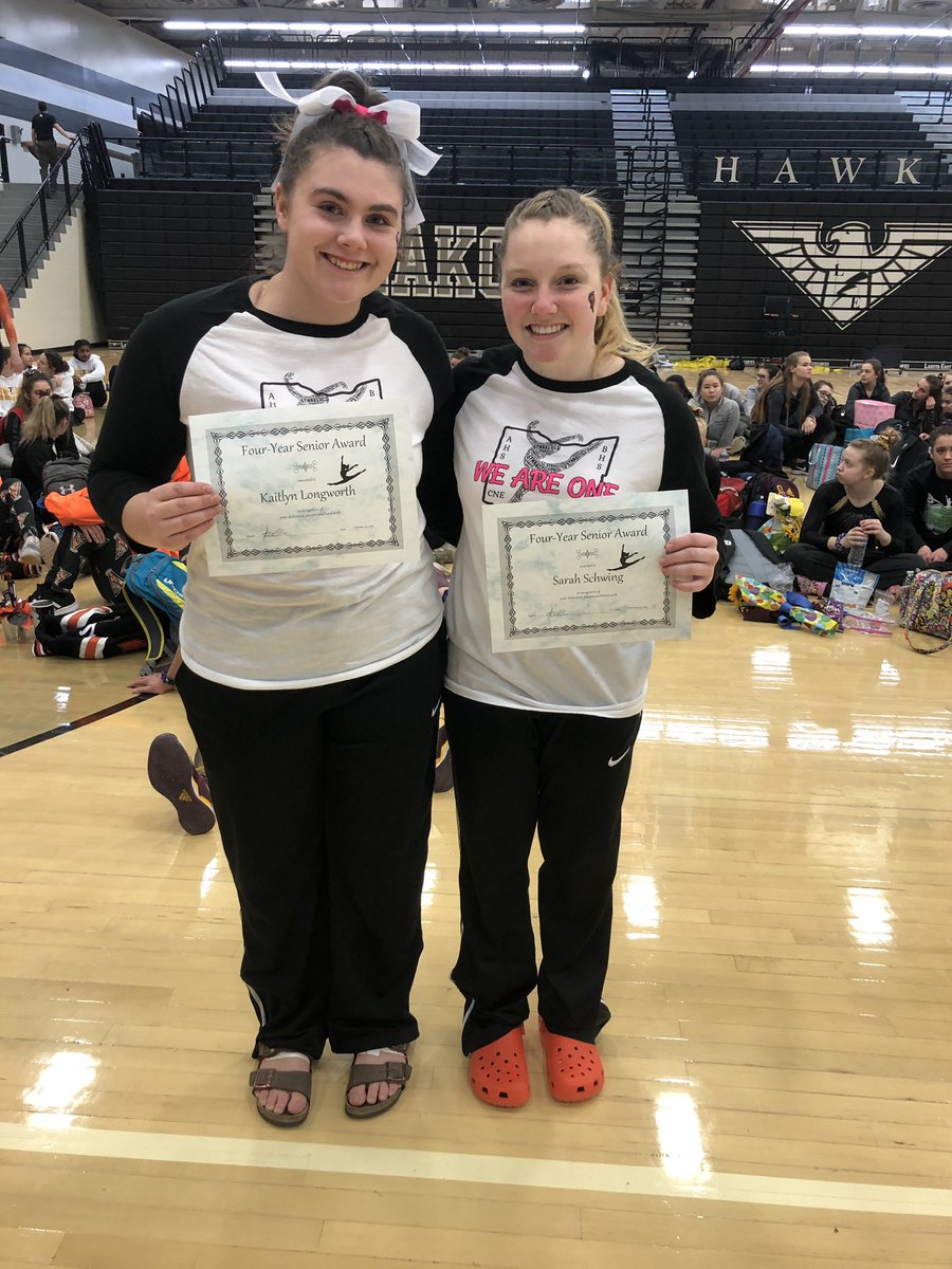 AndersonGymnast's tweet photo. We love the fact that @krlongworth and @sarahschwing21 have dedicated their entire high school careers to being Gymskins! Oh how we will miss your leadership next year! We LOVE YOU BOTH &amp; know you’ll continue to do amazing things! #4YearSENIORS https://t.co/dQVgALwQ32