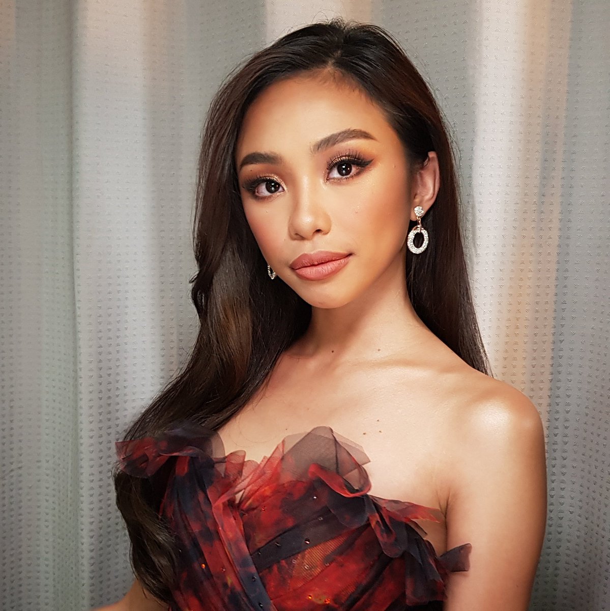 jayweehair's tweet photo. #MaymayWalksForCatriona 👑 @catrionaelisa @owensarmiento #hairbyjaywee @cntpatricia23 ✨ https://t.co/jOyrl0WgI6