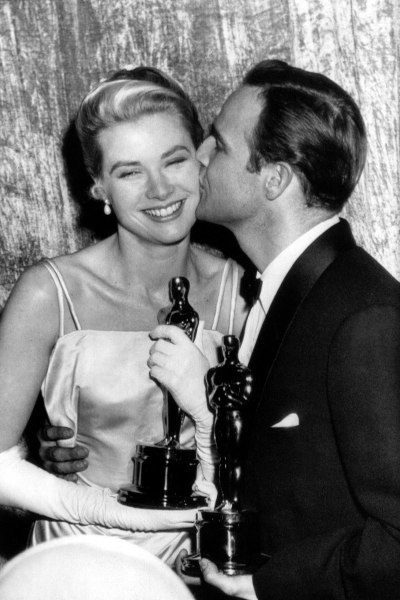 Grace_P_Kelly's tweet photo. Oscars night. Good luck to everyone. I was so lucky to receive the award for Best Actress for  ‘The Country Girl’ https://t.co/fdp0rjRS5E