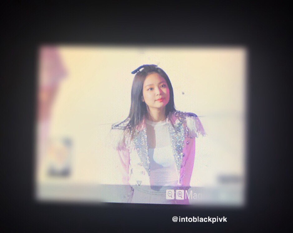 intoblackpivk's tweet photo. thank god the pictures in my camera are still inside 🥵 https://t.co/8TSWcgO30D