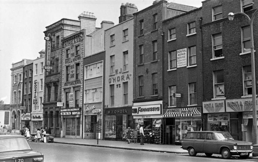 Thomas Street back in the day. Can anyone guess the year? No cheating now 😁