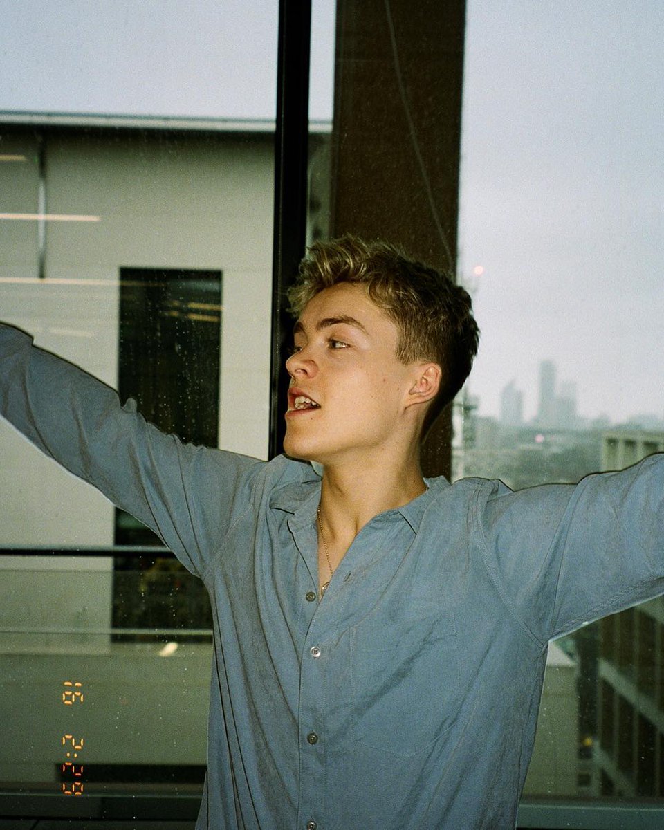 eastbv's tweet photo. I'm sending you all my love i hope you feel better soon baby @NewHopeReece ❤
#GetWellSoonReece https://t.co/LxIQMYDicu