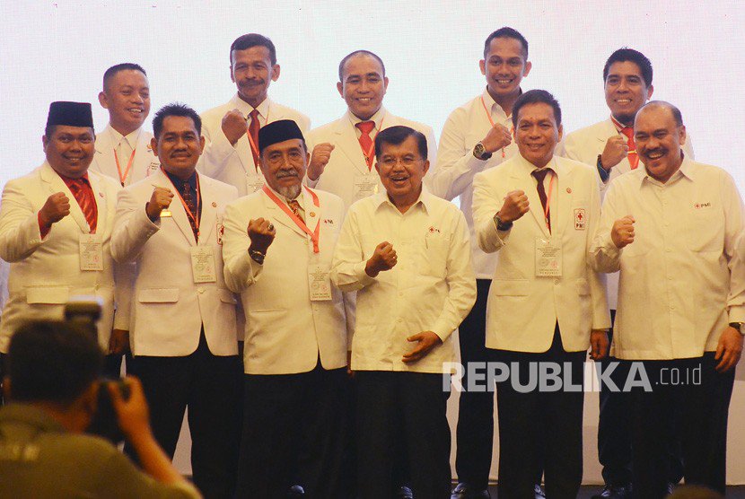 muhfeeb's tweet photo. JK: PMI Menolong tanpa Bedakan Suku, Agama, Ras https://t.co/ujloK6rjX6 https://t.co/3Dqo03FaWd