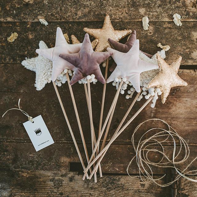 All the new newness 🌟, for all your magic needs 💫!
.
.
In our online shop whilst stocks last 💕. Would love to know what your favourite is! #fableheart ift.tt/2TcBSxF