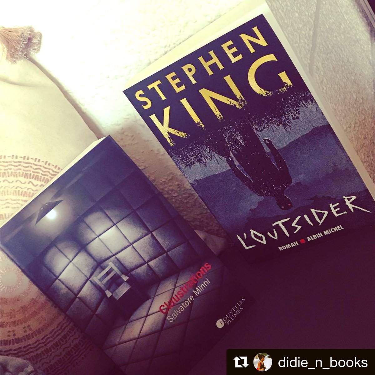 koudywoudy's tweet photo. #UndimancheavecClaustrations
#Repost @didie_n_books (avec @Sal_Min13 et @StephenKing)
・・・
Il y a du lourd fraîchement arrivé dans ma PAL 😃 Bon dimanche la team des lecteurs 😙
#stephenking #outsider #claustrations #books #bookstagram #salvatoreminni #claustrations https://t.co/SjqOBZ2Sdp