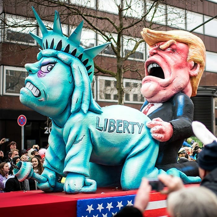 Trump floats in the 2018 Düsseldorf, Rose Monday carnival, win for most provocative conversation starters