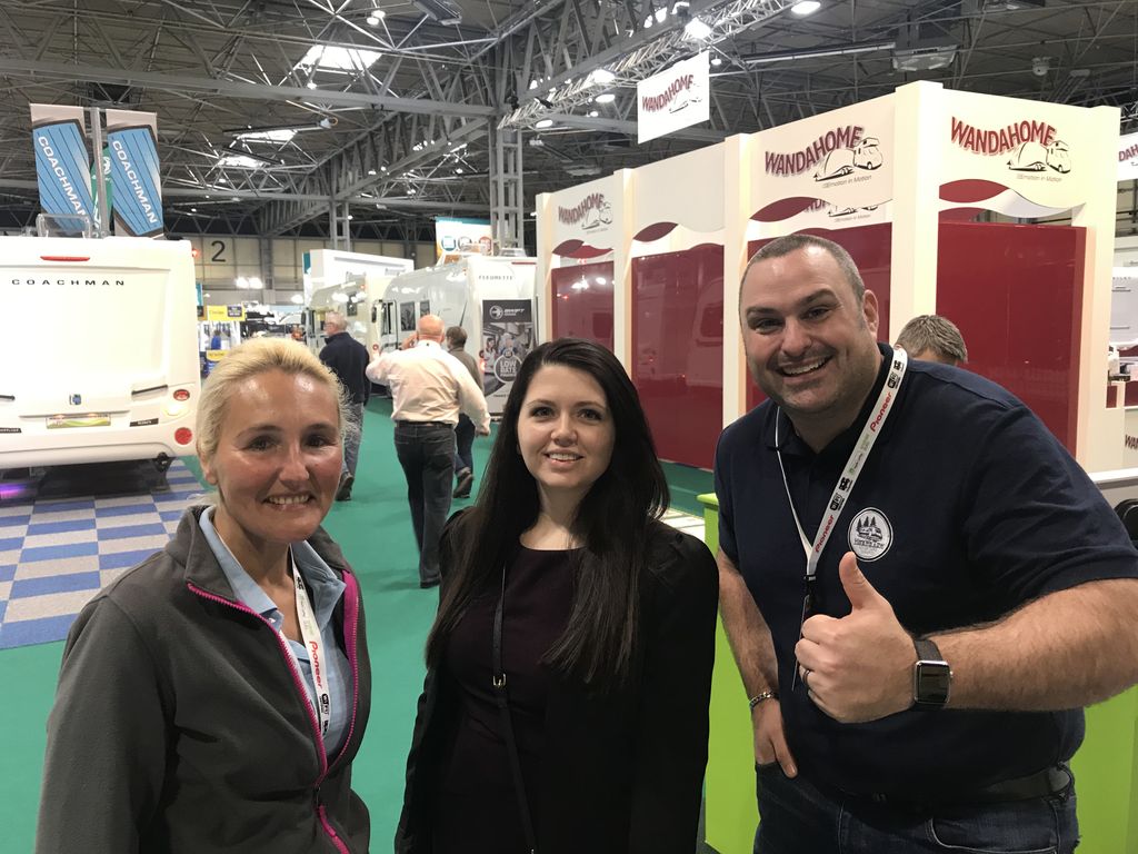 here_we_tow's tweet photo. We would like to say a massive thank you to @CaravanCampShow @NCCLtd @FreedomtogoLV for having us on the stage to meet and answer all questions. Had a fantastic time. 👍👍 https://t.co/RhTxtvhTR2