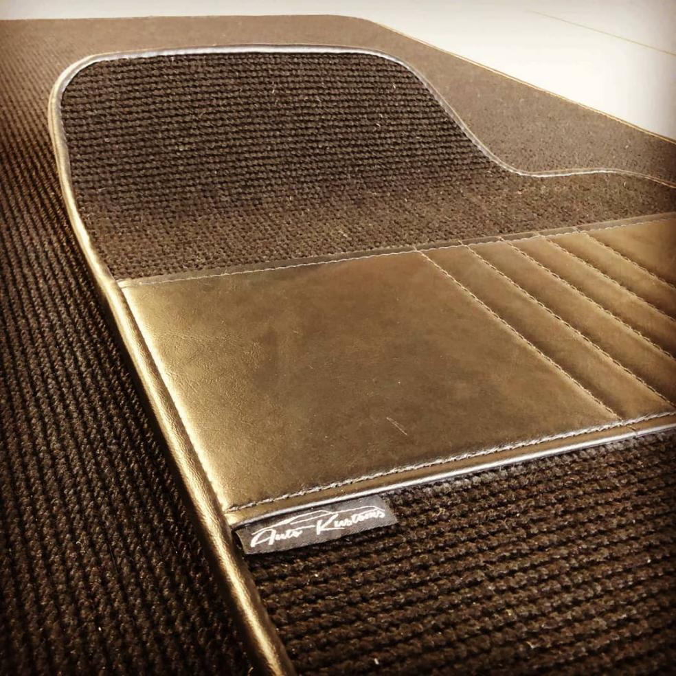 miamicorp's tweet photo. Repost via Jonas Taulbee on Instagram: “#floormatfriday ... Lots of German square weave with black vinyl binding in this #57chevy panel... #AutoKustoms” https://t.co/oS9qaoW62j https://t.co/Usu8VvVKiT