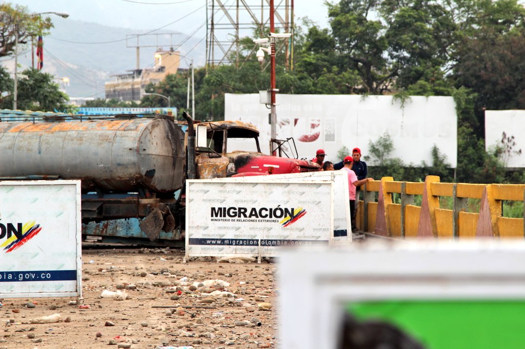 Migración Colombia tweet media