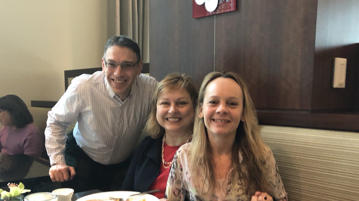 VenterCarina's tweet photo. Breakfast buddies! #AAAA19 https://t.co/B24zyqeu9i