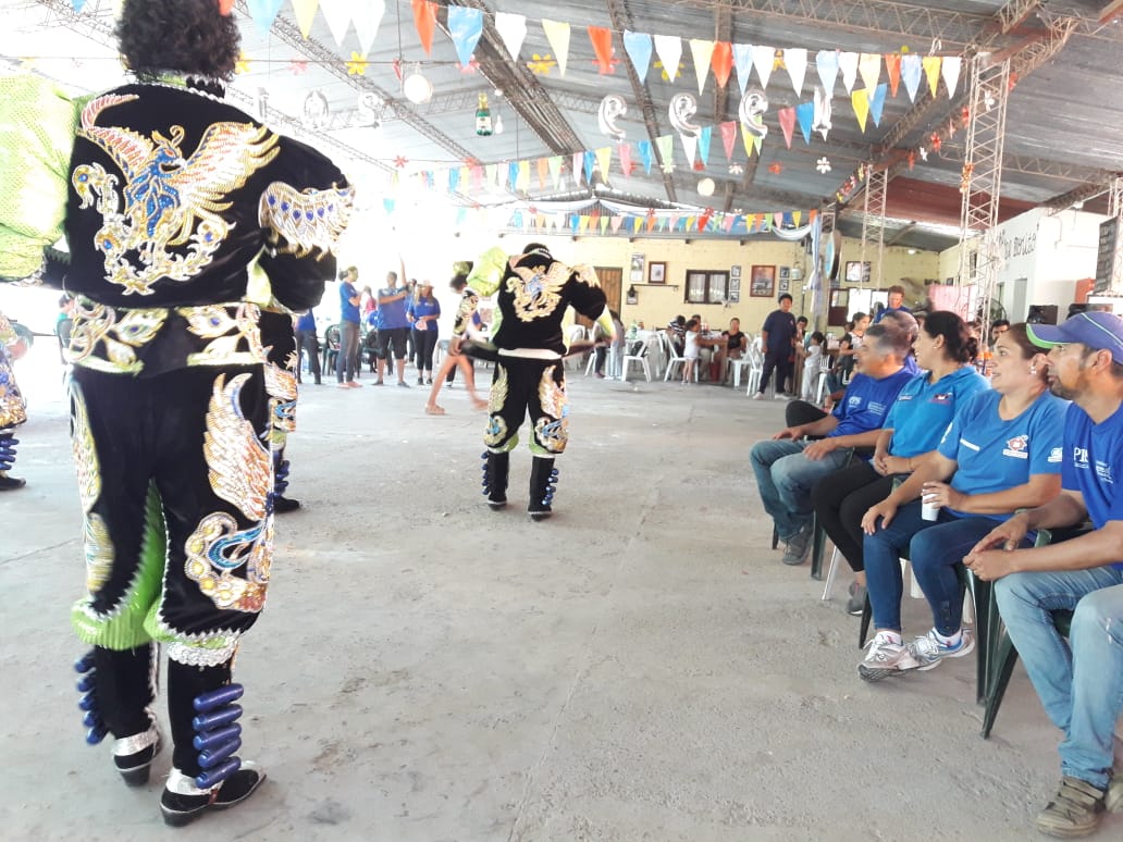AlancayDel's tweet photo. #EscuelasAbiertasEnVerano despidió las vacaciones junto a niños y jóvenes acompañados por las familias en toda la provincia con actividades carlestolendas, deportivas y al aire libre @MEducacionSalta @aniberruezo @fguillesaavedra @patriciapinasco @UrtubeyJM https://t.co/sgpv7sZp55