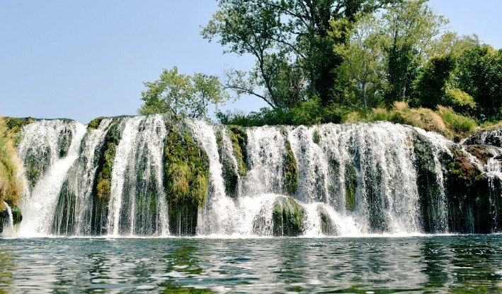 Geographymunic1's tweet photo. Vodopad Koćuša.
#waterfall #Koćuša #beautifulview #natureplace #magicBiH #incredible #nature #homeland #sunny
A.L VII-3 https://t.co/XaGuW8drzM