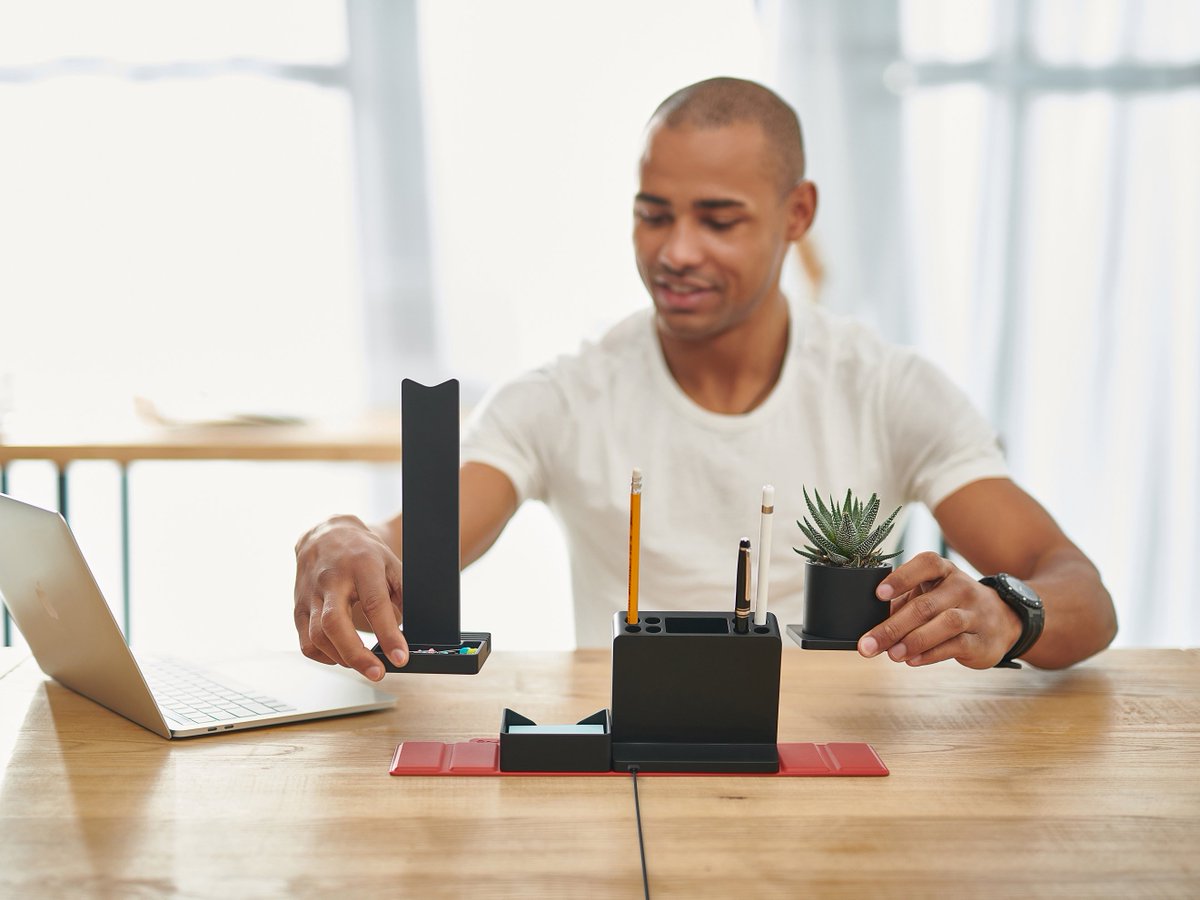 StealthoInfo's tweet photo. Support us on kickstarter https://t.co/DSpxxRpJEb
#office #desktop #gadgets https://t.co/CTWRm35qYG